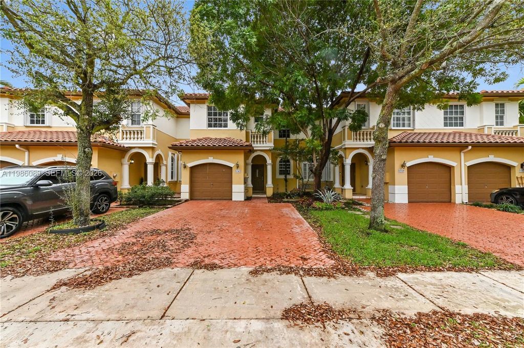 Photo of 5043 SW 140th Ter, Miramar, FL 33027 (MLS # A11986089)