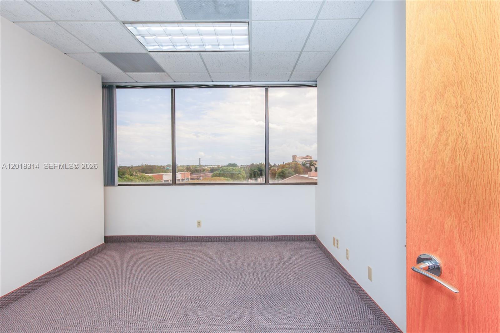 1900 Glades Rd 430