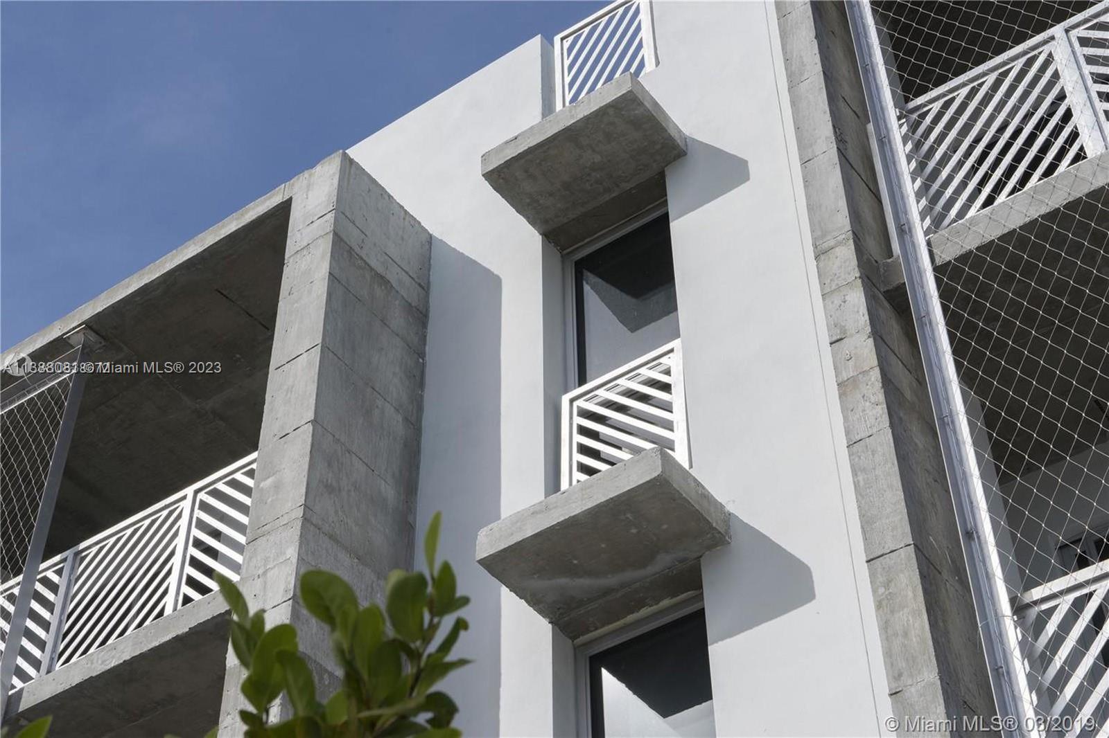 CITY OF MIAMI SOUTH - Residential Lease