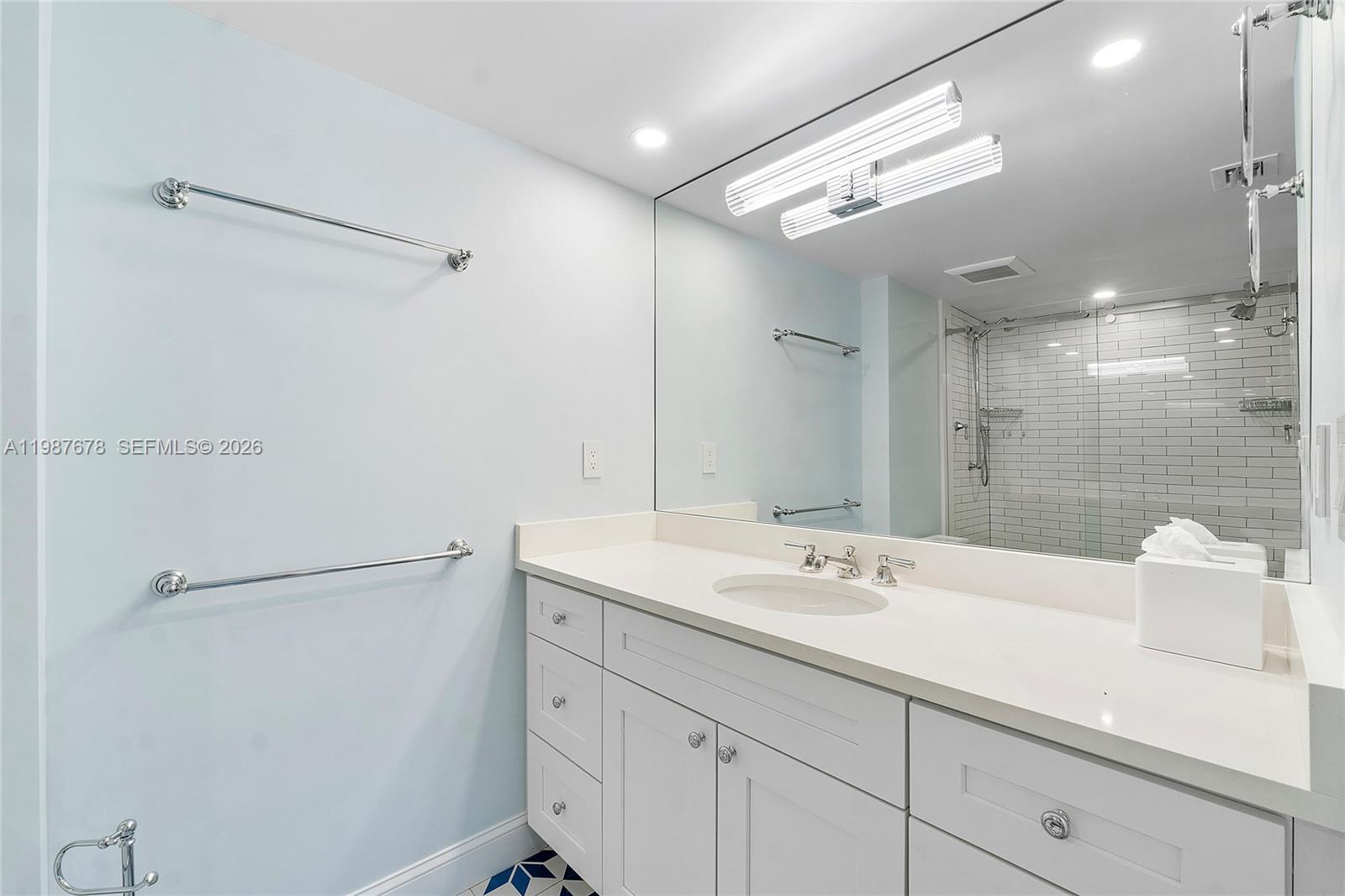 OCEAN TOWERS NORTH CONDO - Residential Lease