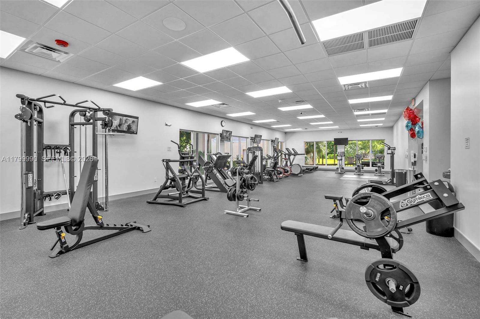 PLAZA OF AMERICAS CONDO P - Residential