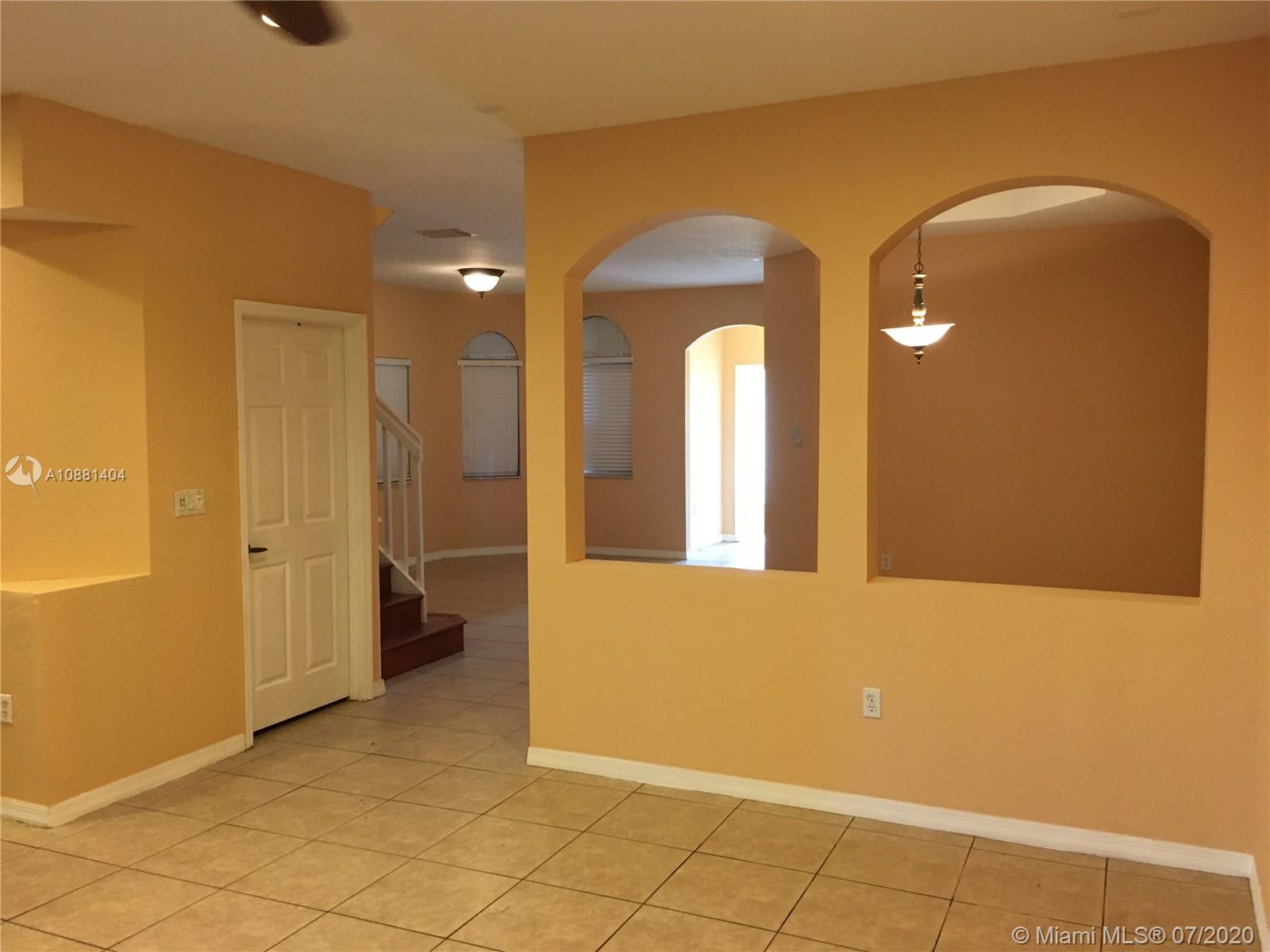 ESCADA - Residential