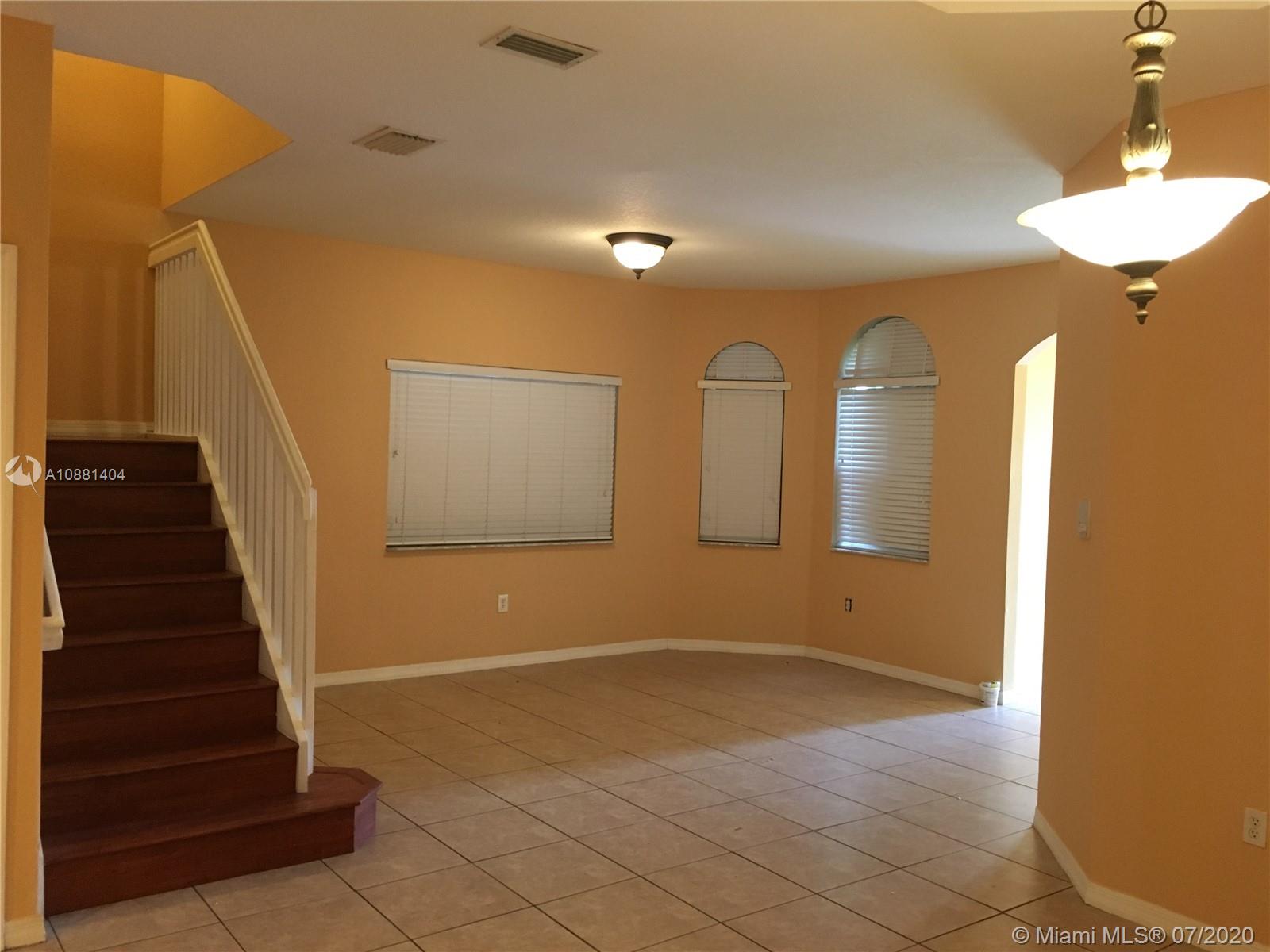 ESCADA - Residential