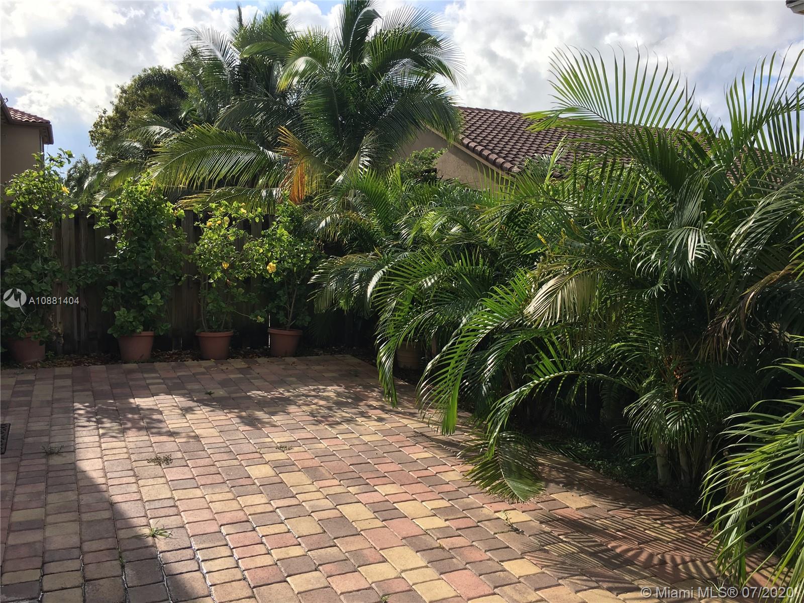 ESCADA - Residential