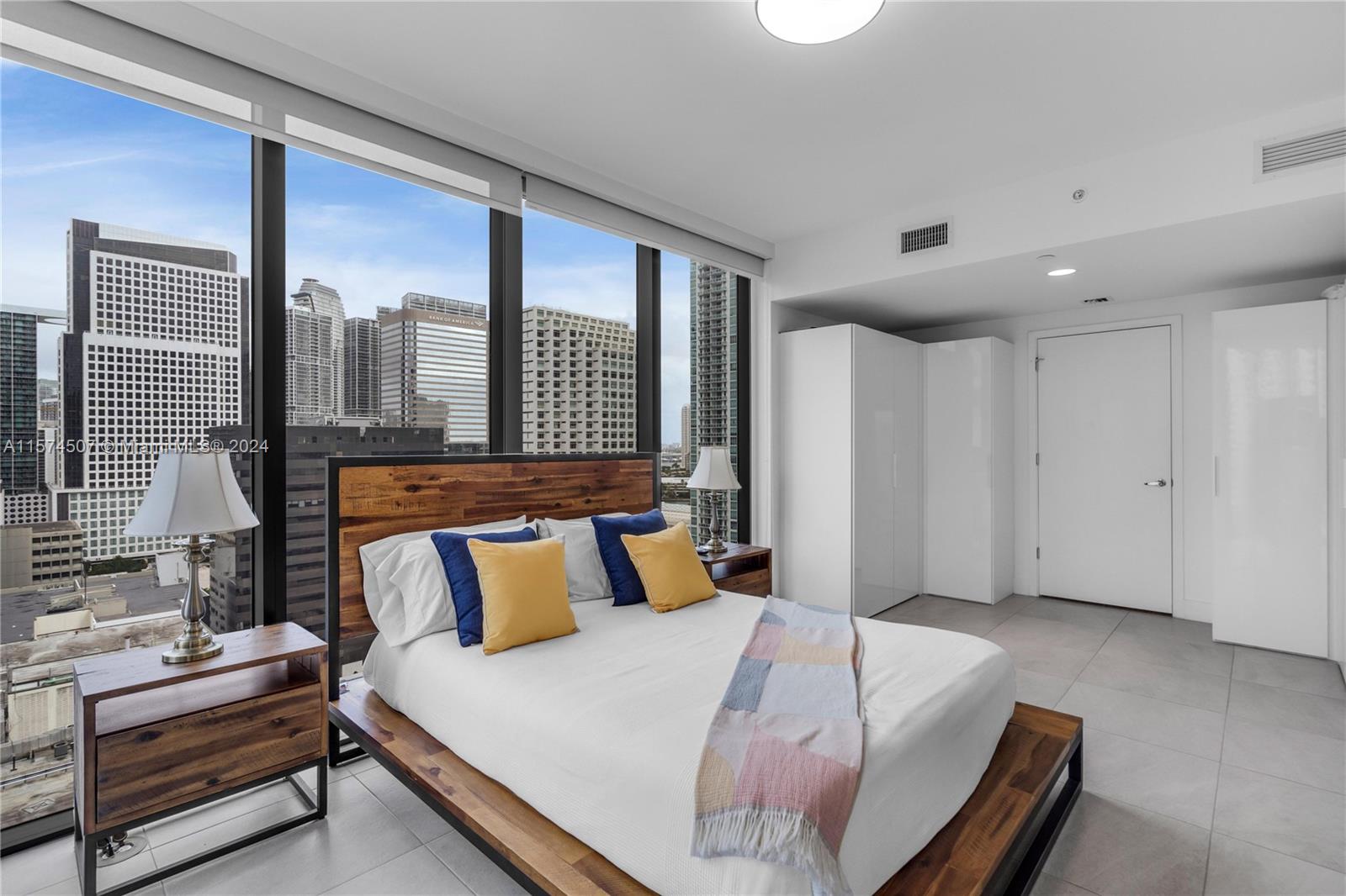 1010 BRICKELL CONDO - Residential
