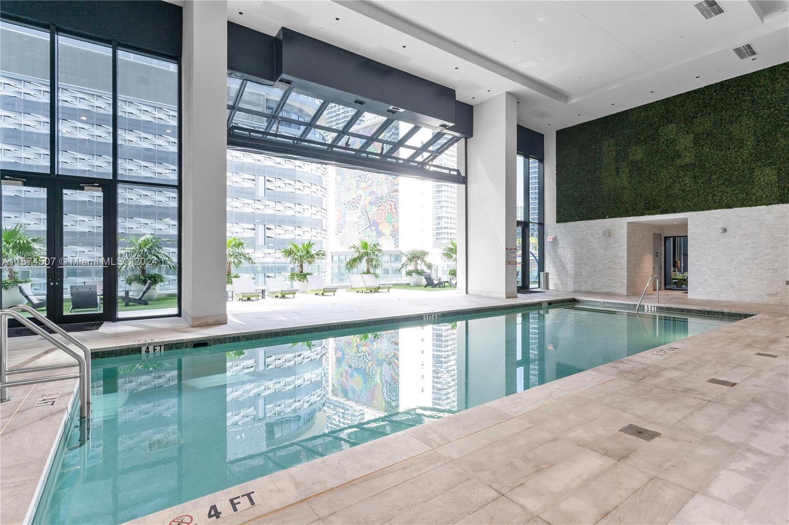 1010 BRICKELL CONDO - Residential