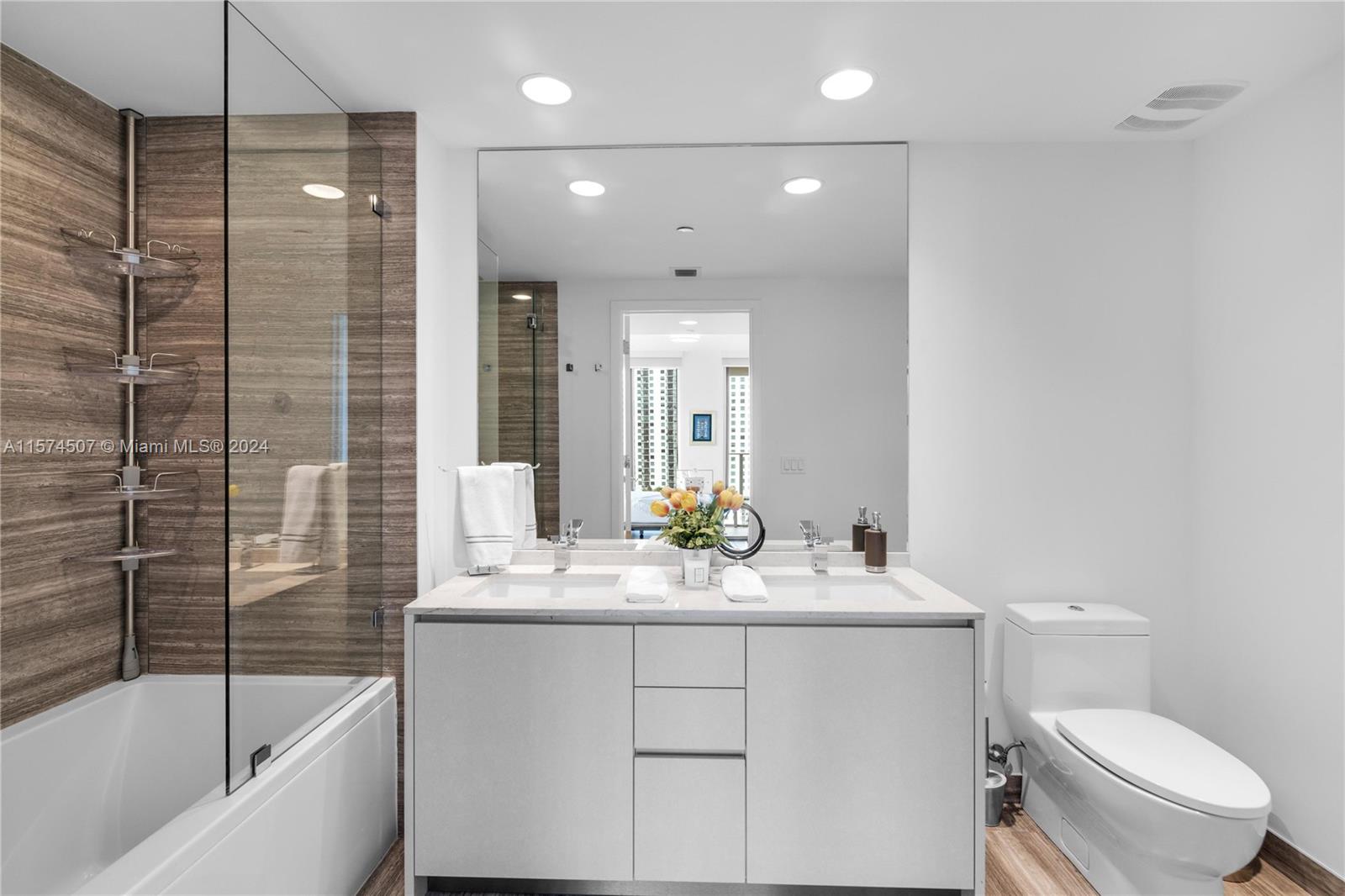 1010 BRICKELL CONDO - Residential