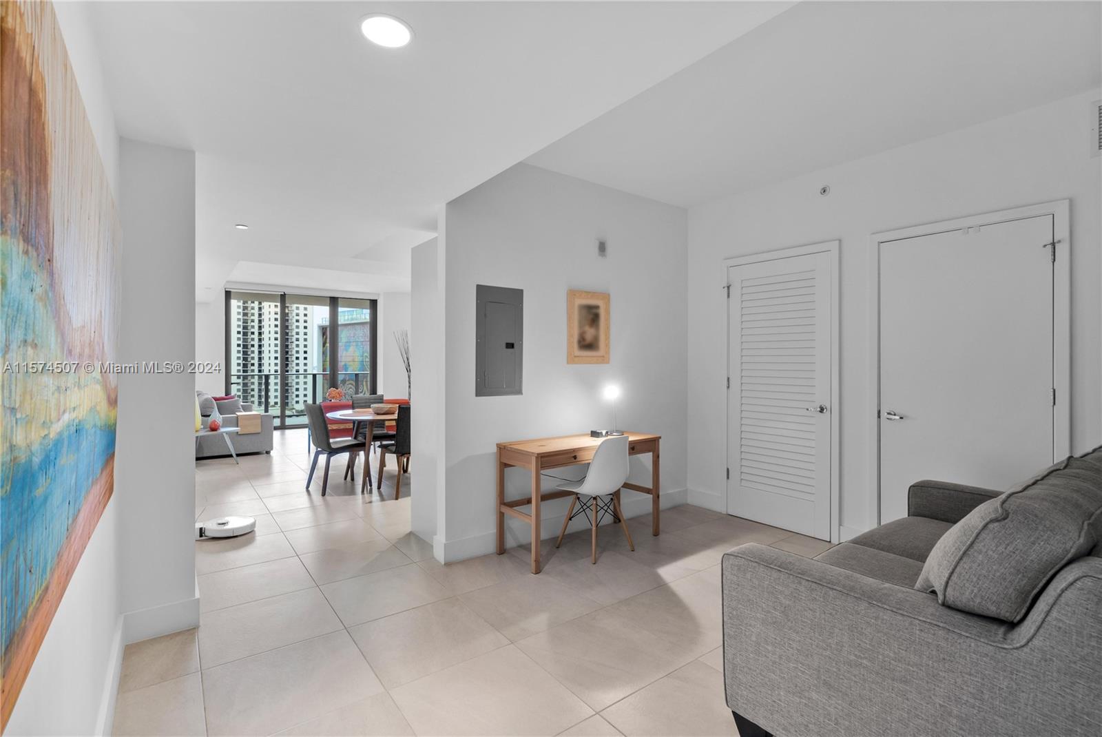 1010 BRICKELL CONDO - Residential