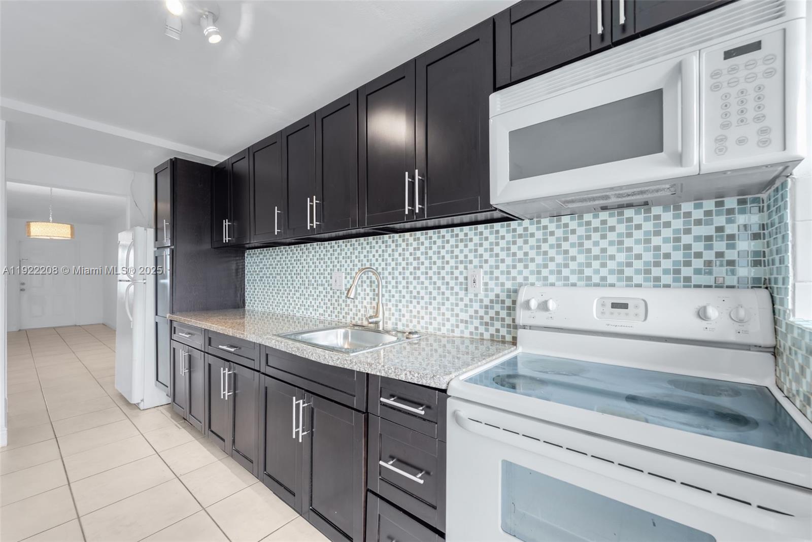 FLORIDIAN ARMS CONDO - Residential