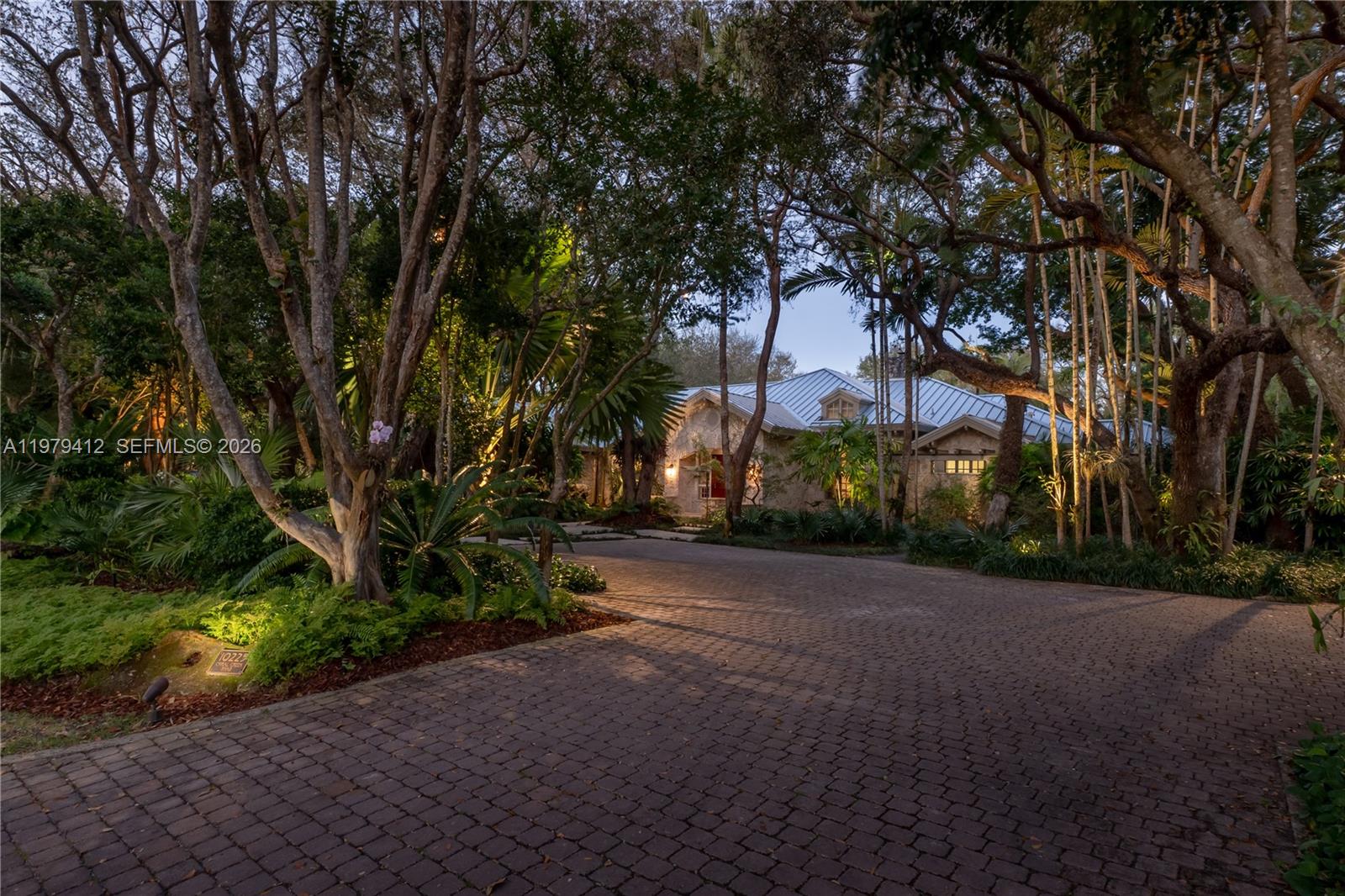 SNAPPER CREEK LAKES SUB - Residential