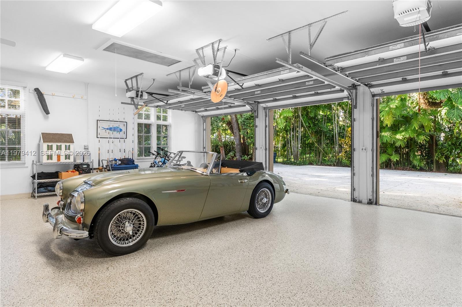 SNAPPER CREEK LAKES SUB - Residential