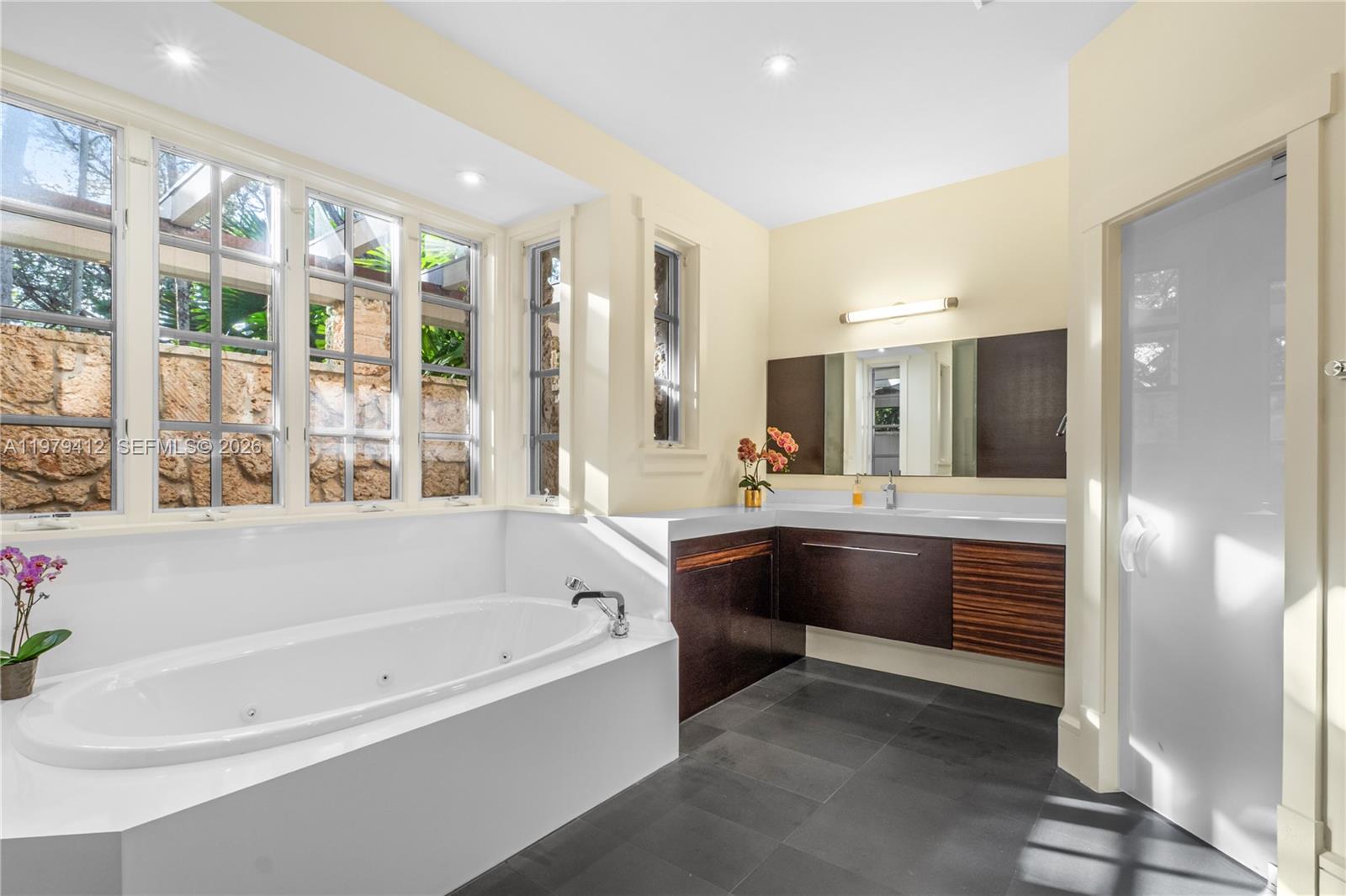 SNAPPER CREEK LAKES SUB - Residential