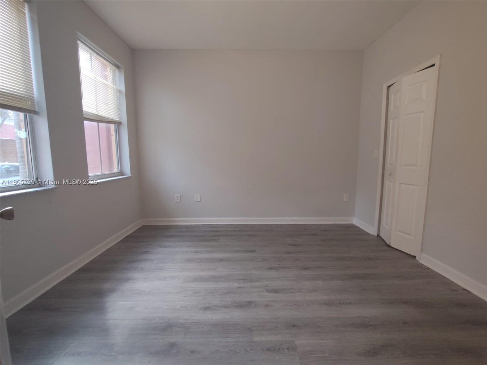 SHOMA TOWNHOMES AT ROYAL - Residential