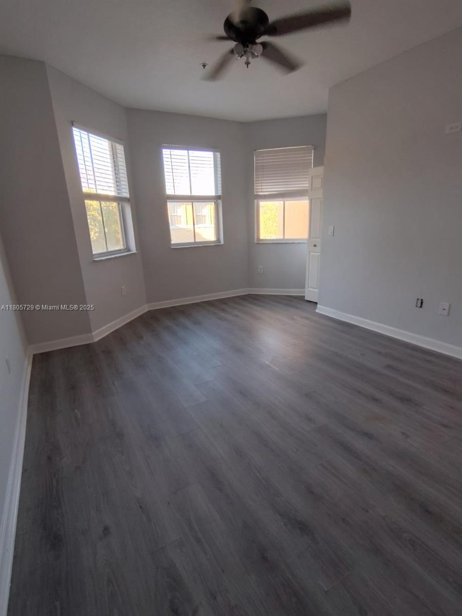 SHOMA TOWNHOMES AT ROYAL - Residential