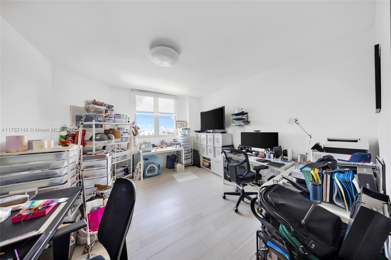 THE PENINSULA II CONDO - Residential