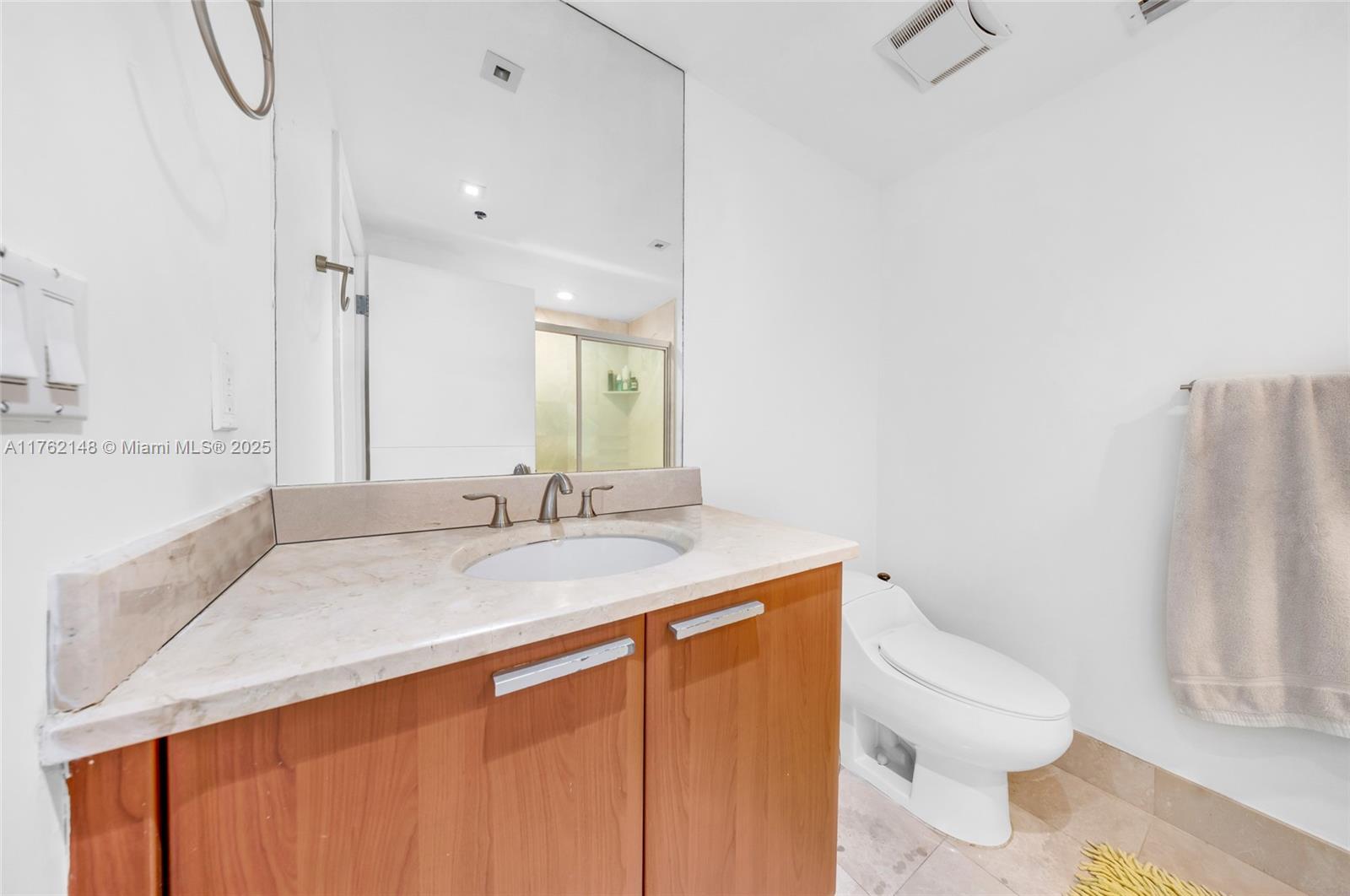 THE PENINSULA II CONDO - Residential