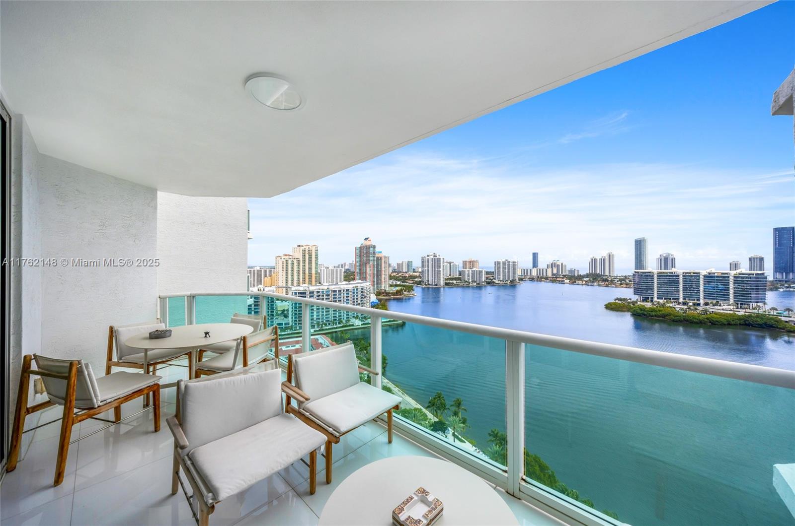 THE PENINSULA II CONDO - Residential