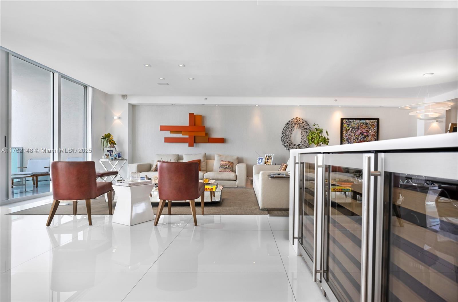 THE PENINSULA II CONDO - Residential