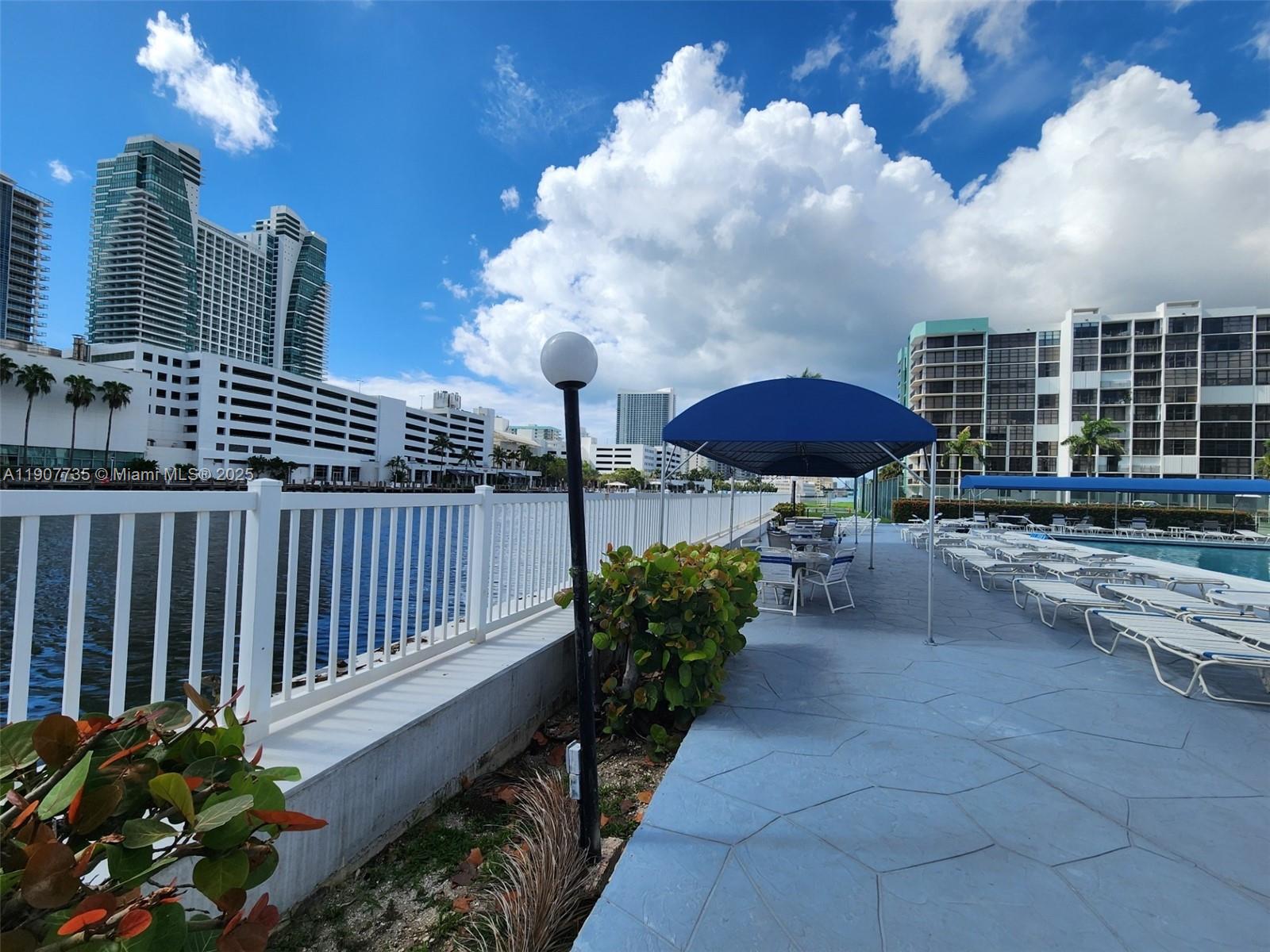 TOWERS OF OCEANVIEW SOUTH - Residential