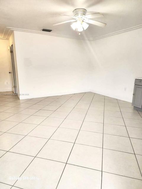62 W 44th St A Hialeah FL 33012