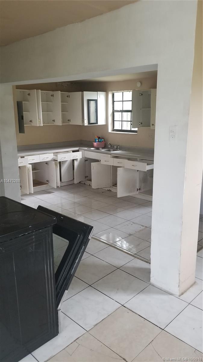 RANDALL PARK - Residential