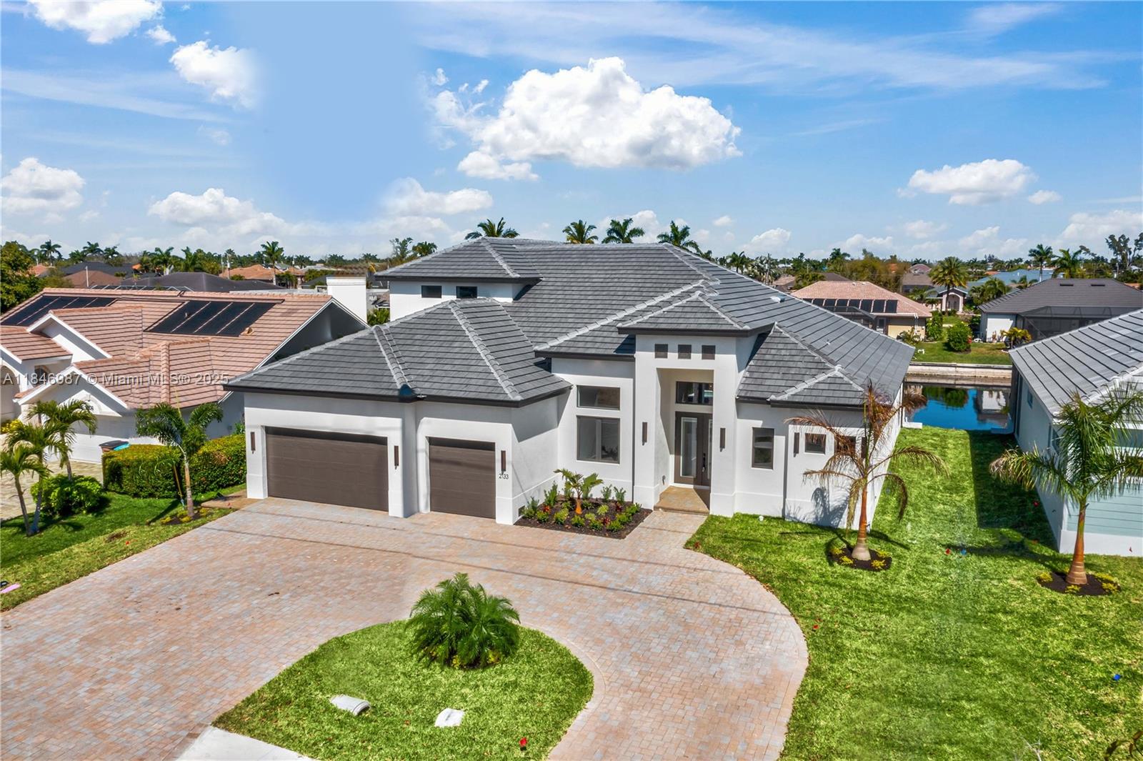 2133 Cape Coral Pkwy West