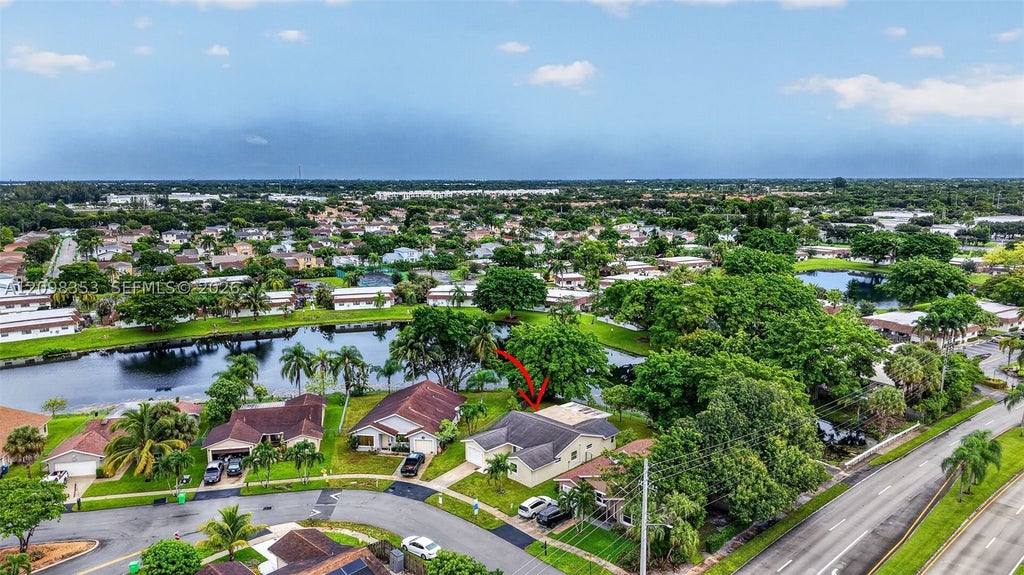 Photo of 4904 NW 96th Ave, Sunrise, FL 33351 (MLS # A12098353)