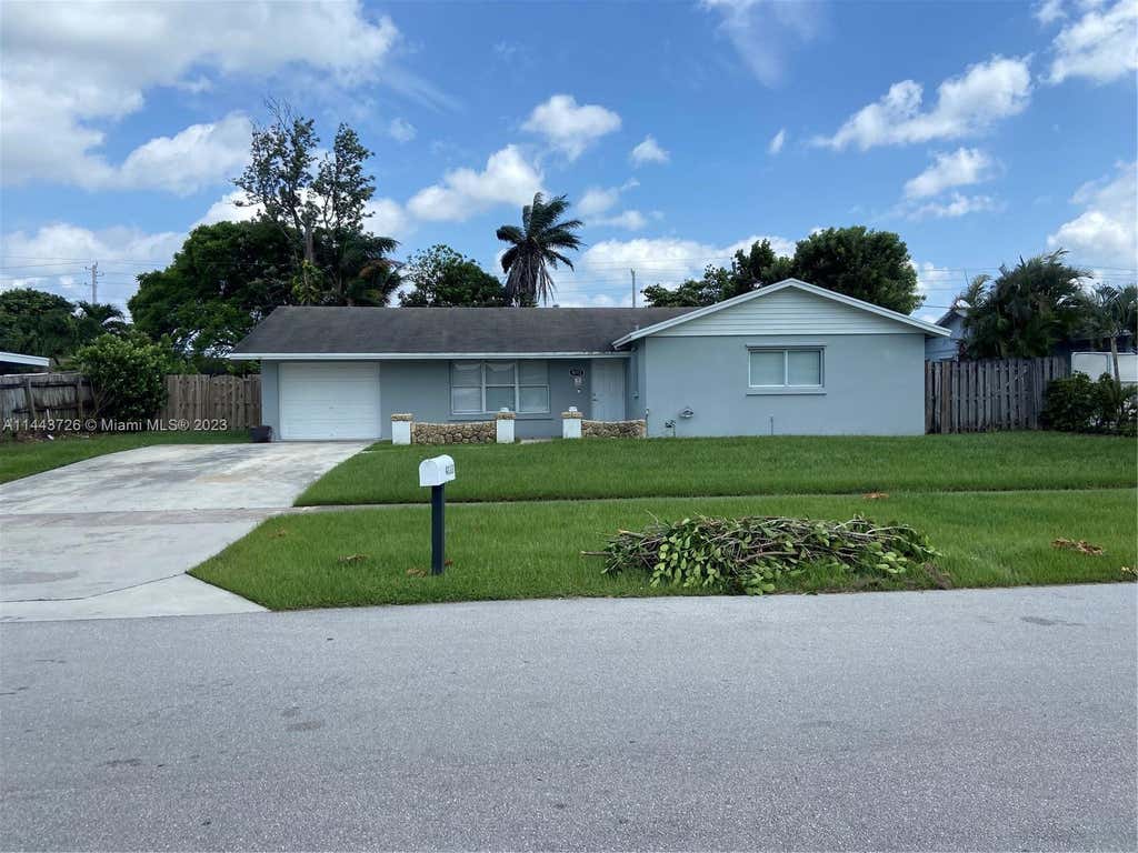 Photo of Lake Worth, FL 33461 (MLS # A11443726)