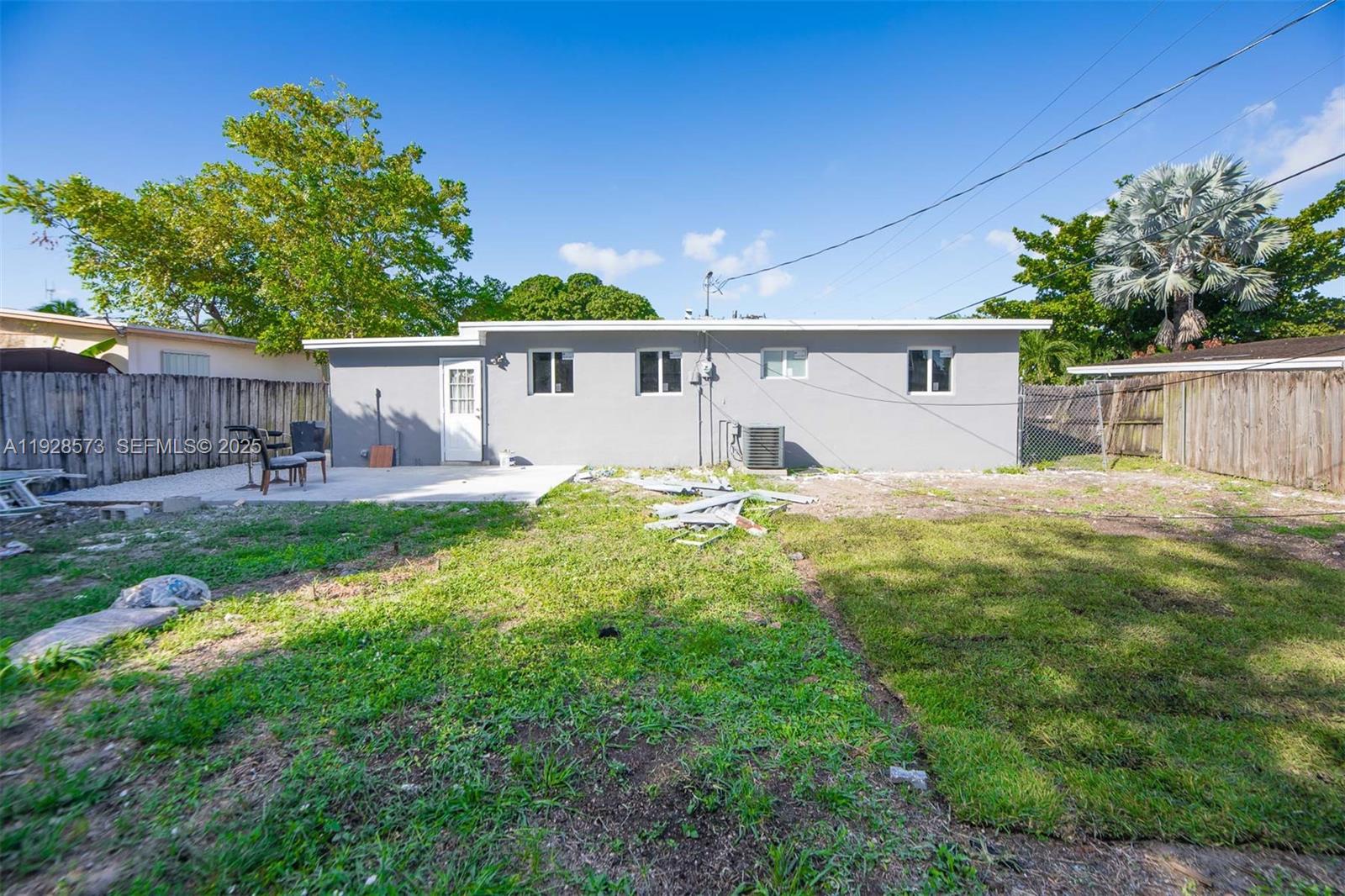 LAKE FOREST SEC 3 - Residential Lease