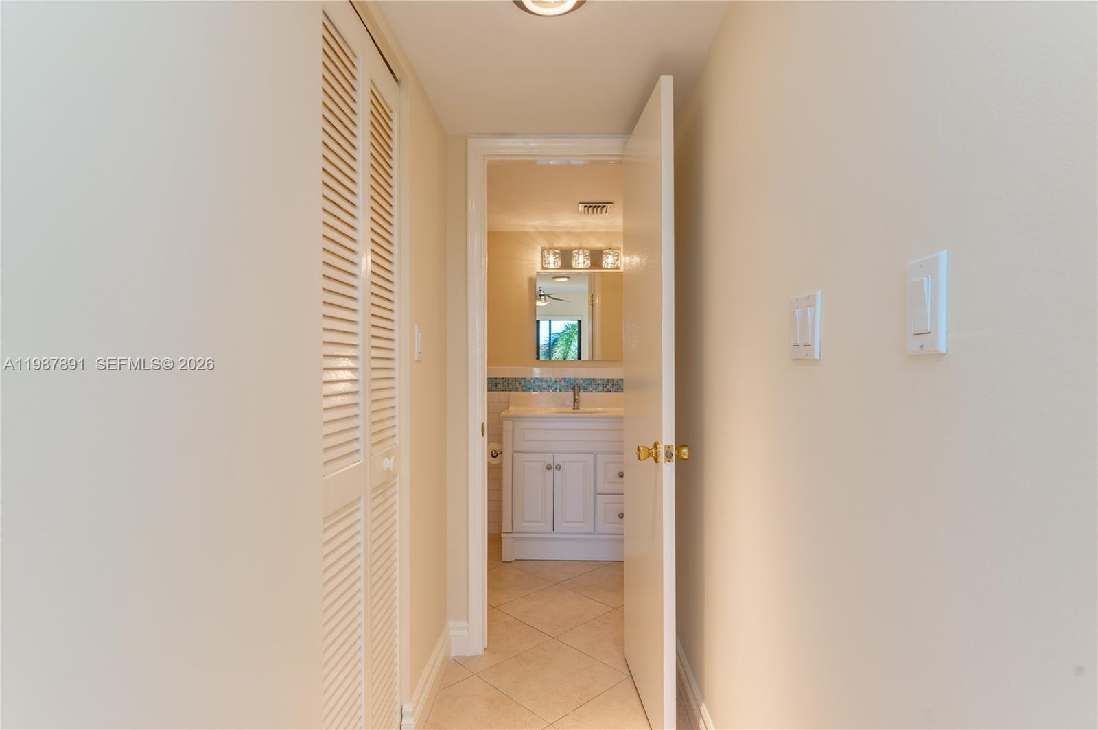 WATERMARK 2 CONDO - Residential Lease