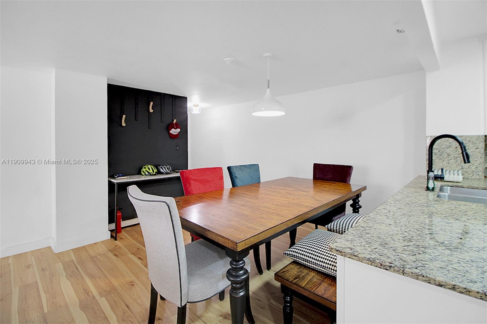 THE GEORGIAN CONDO - Residential Lease