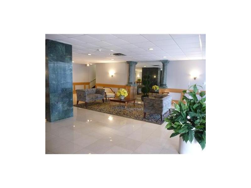 OCEAN SUMMIT CONDO - Residential Lease