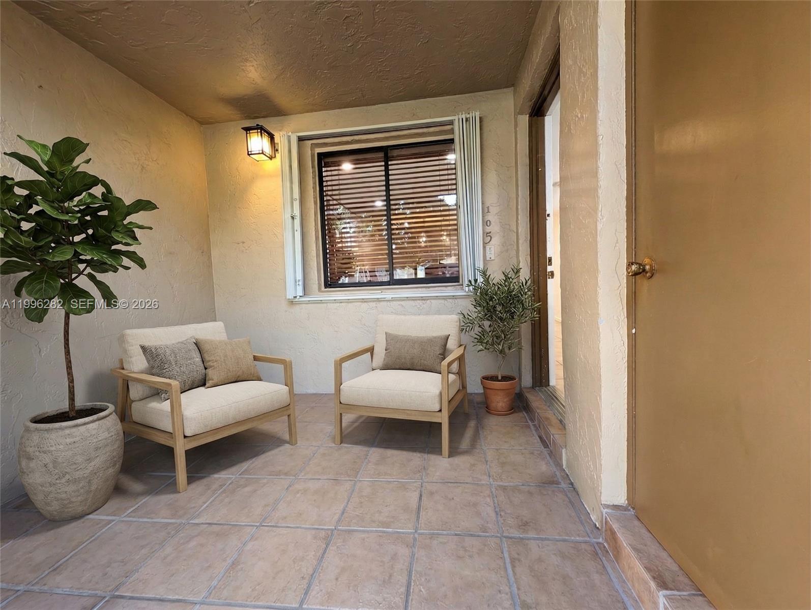 RACQUET CLUB APTS AT BONA - Residential