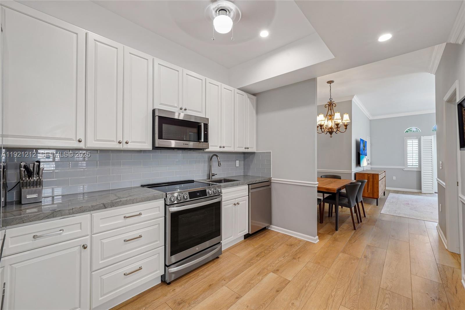 2870 PINE TREE CONDO - Residential