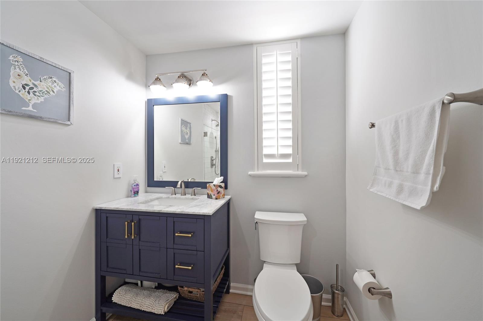 2870 PINE TREE CONDO - Residential