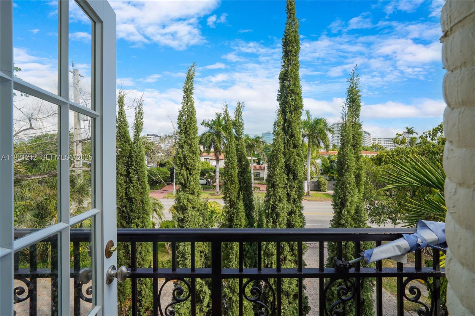 2870 PINE TREE CONDO - Residential