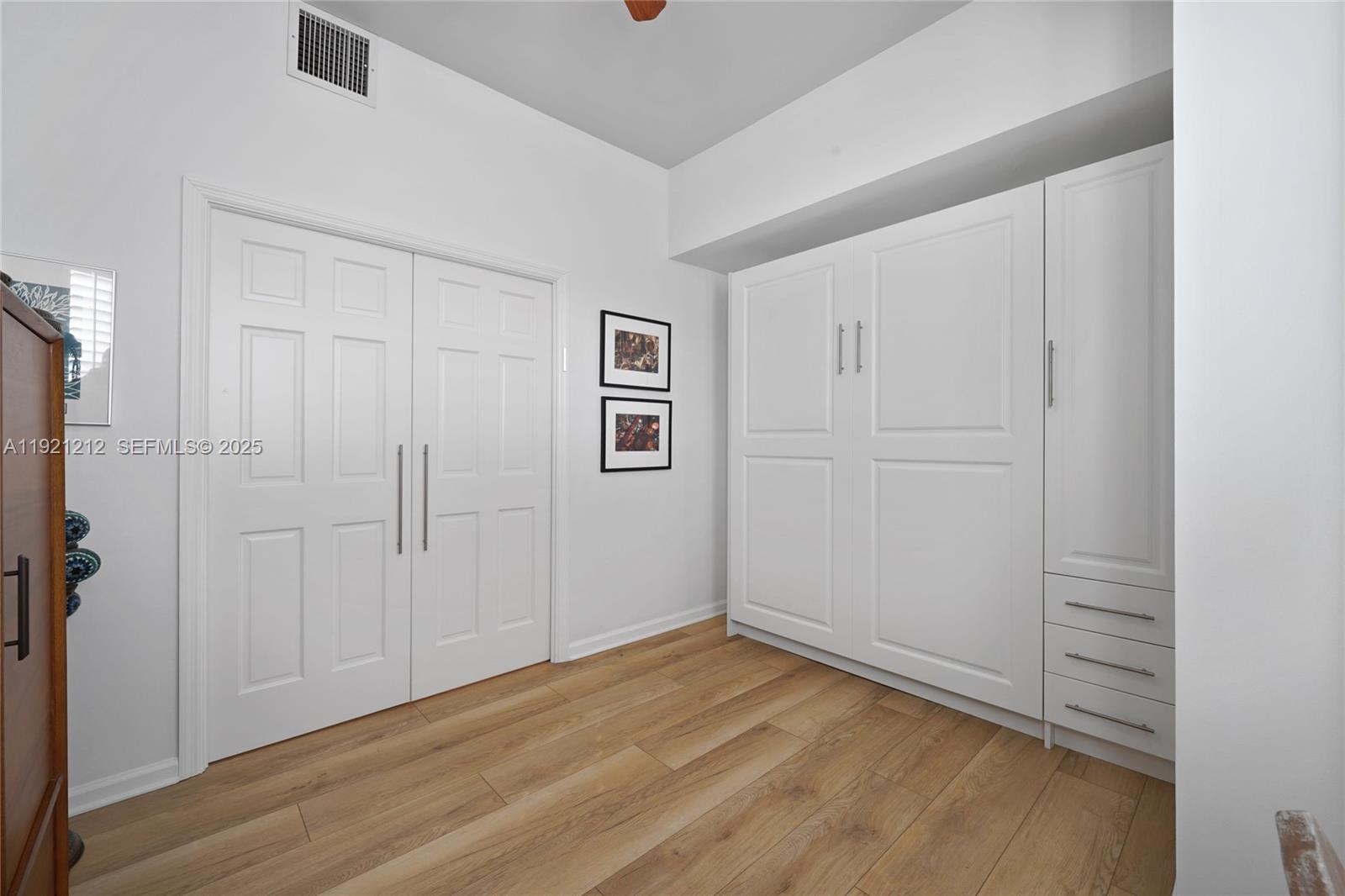 2870 PINE TREE CONDO - Residential