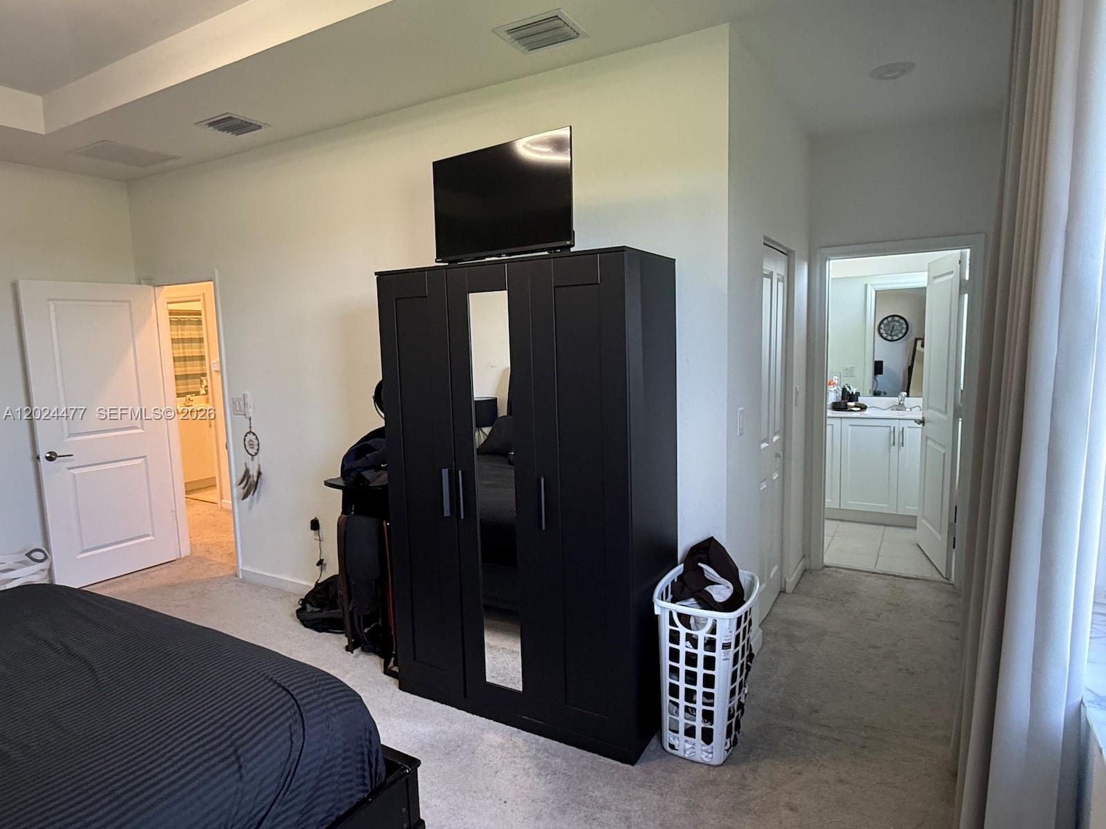 ENCLAVE SOUTH PHASE 2 - Residential