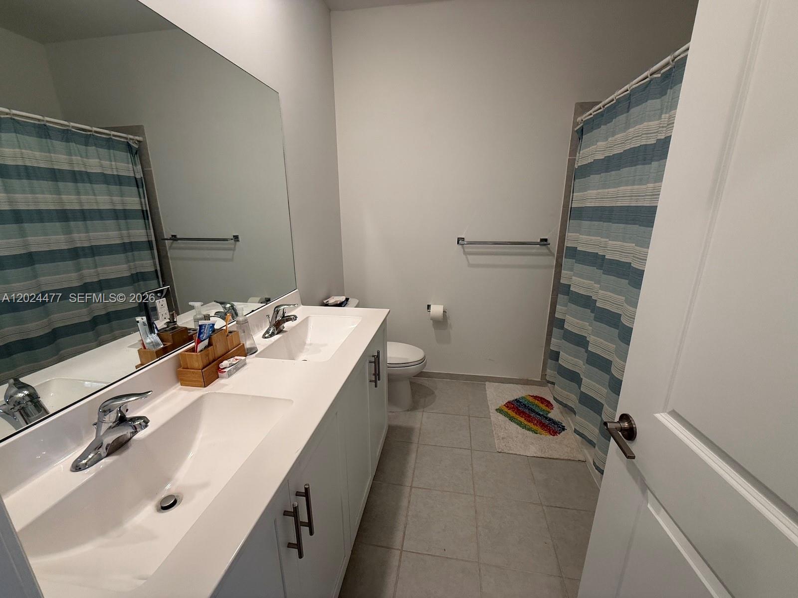 ENCLAVE SOUTH PHASE 2 - Residential