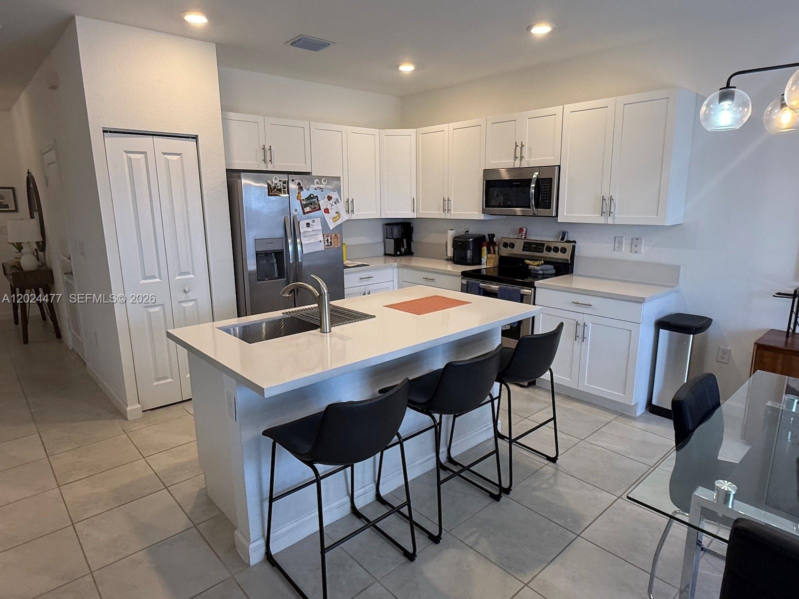 ENCLAVE SOUTH PHASE 2 - Residential