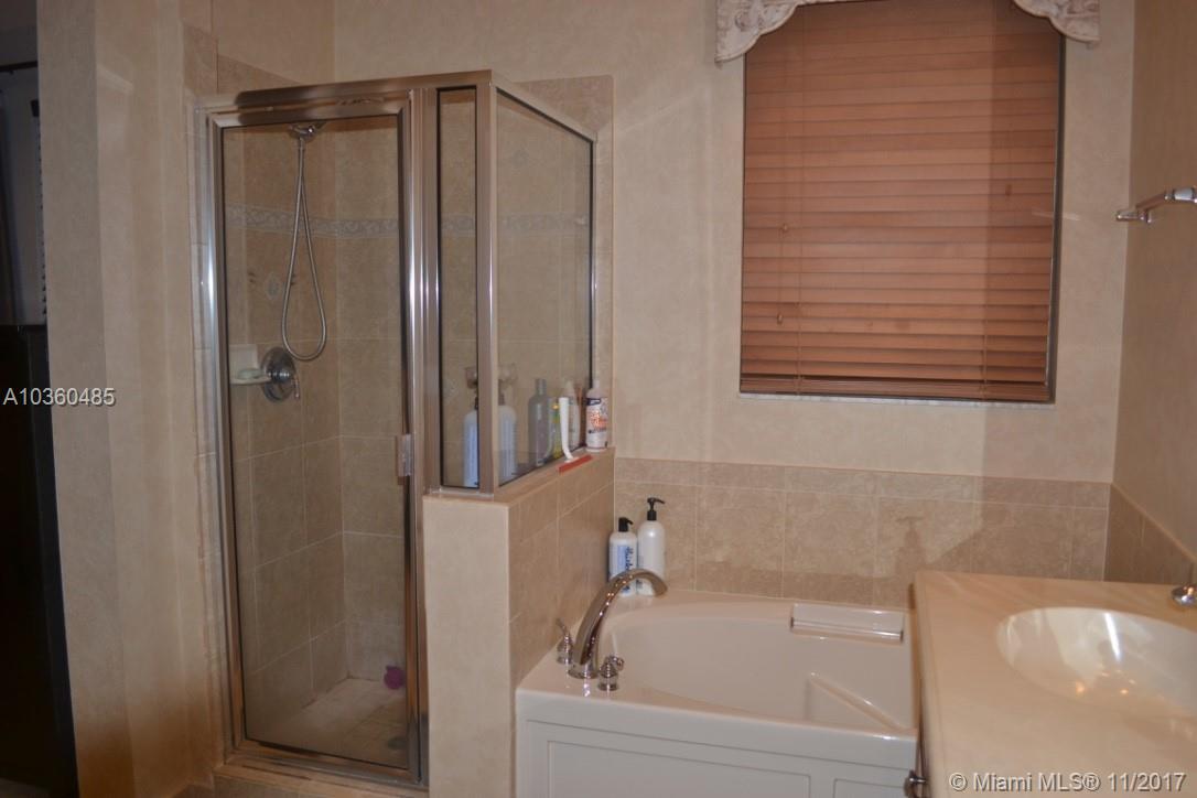 HERON BAY SOUTH - Residential