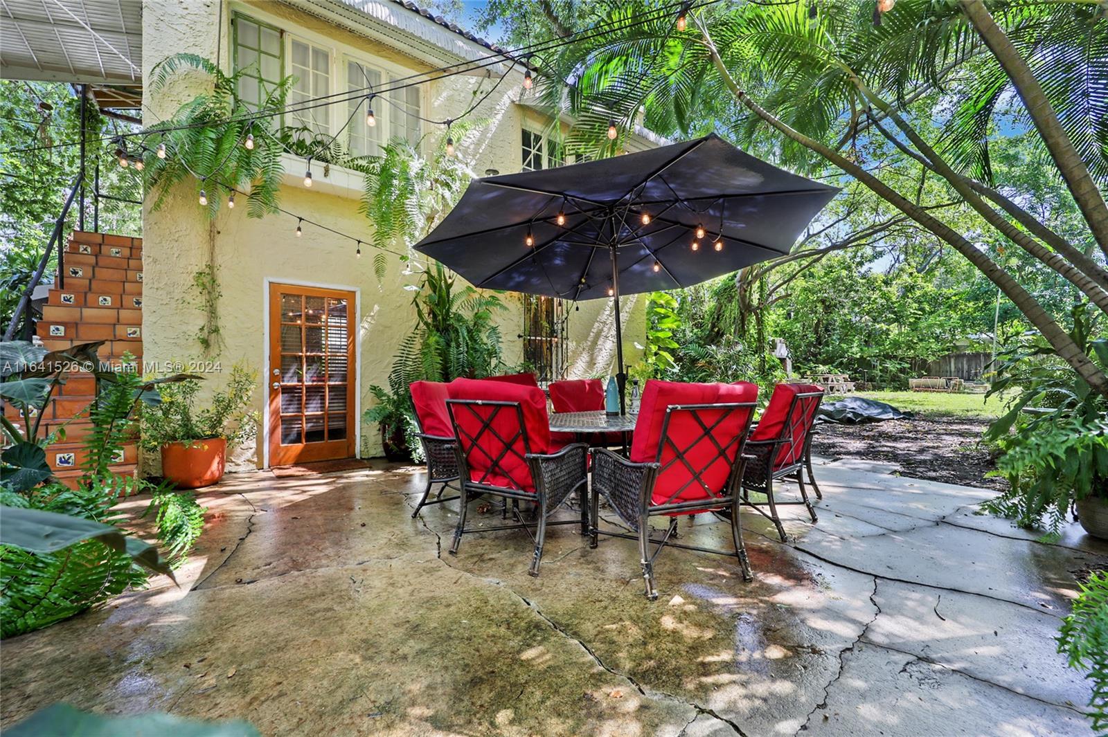 SHADOWLAWN - Residential