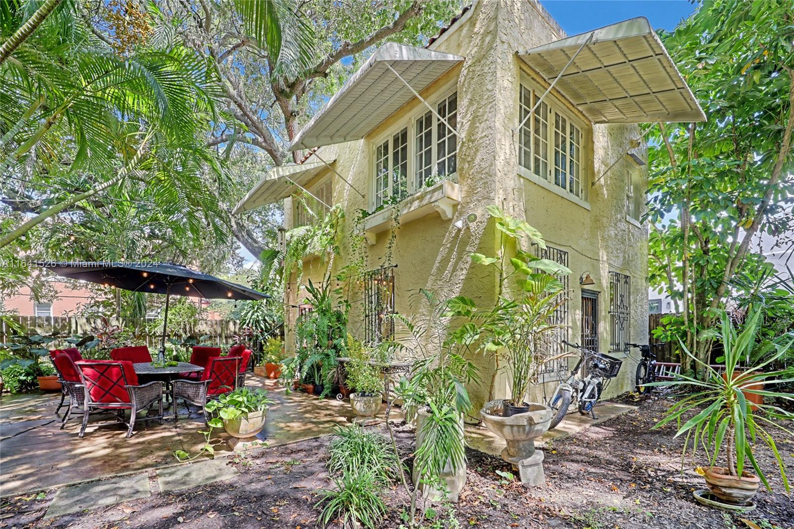 SHADOWLAWN - Residential