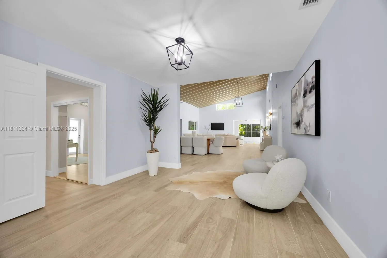 Coral Gables, Florida 33134, United States, 4 Bedrooms Bedrooms, ,3 BathroomsBathrooms,Residential,Active,149030