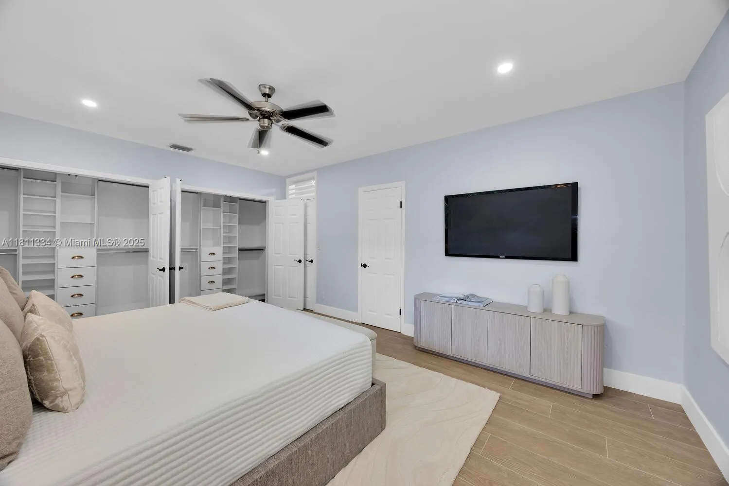 Coral Gables, Florida 33134, United States, 4 Bedrooms Bedrooms, ,3 BathroomsBathrooms,Residential,Active,149030