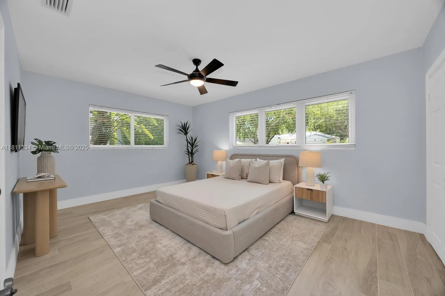 Coral Gables, Florida 33134, United States, 4 Bedrooms Bedrooms, ,3 BathroomsBathrooms,Residential,Active,149030