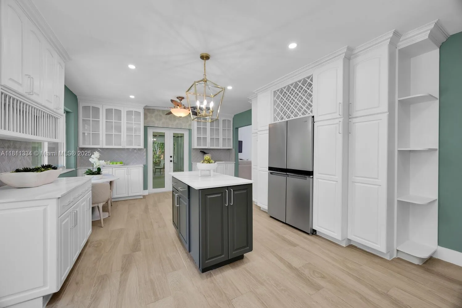 Coral Gables, Florida 33134, United States, 4 Bedrooms Bedrooms, ,3 BathroomsBathrooms,Residential,Active,149030