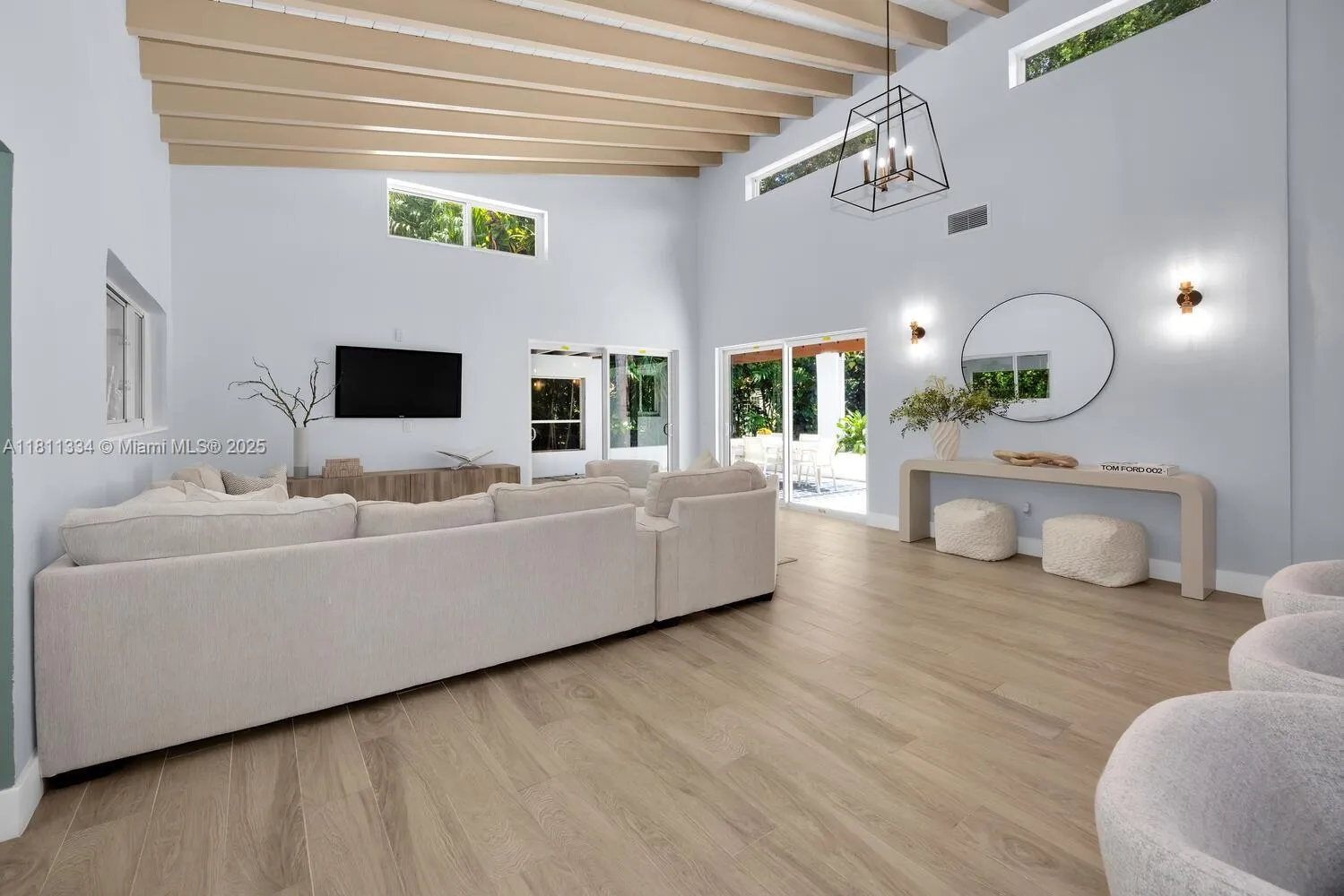 Coral Gables, Florida 33134, United States, 4 Bedrooms Bedrooms, ,3 BathroomsBathrooms,Residential,Active,149030