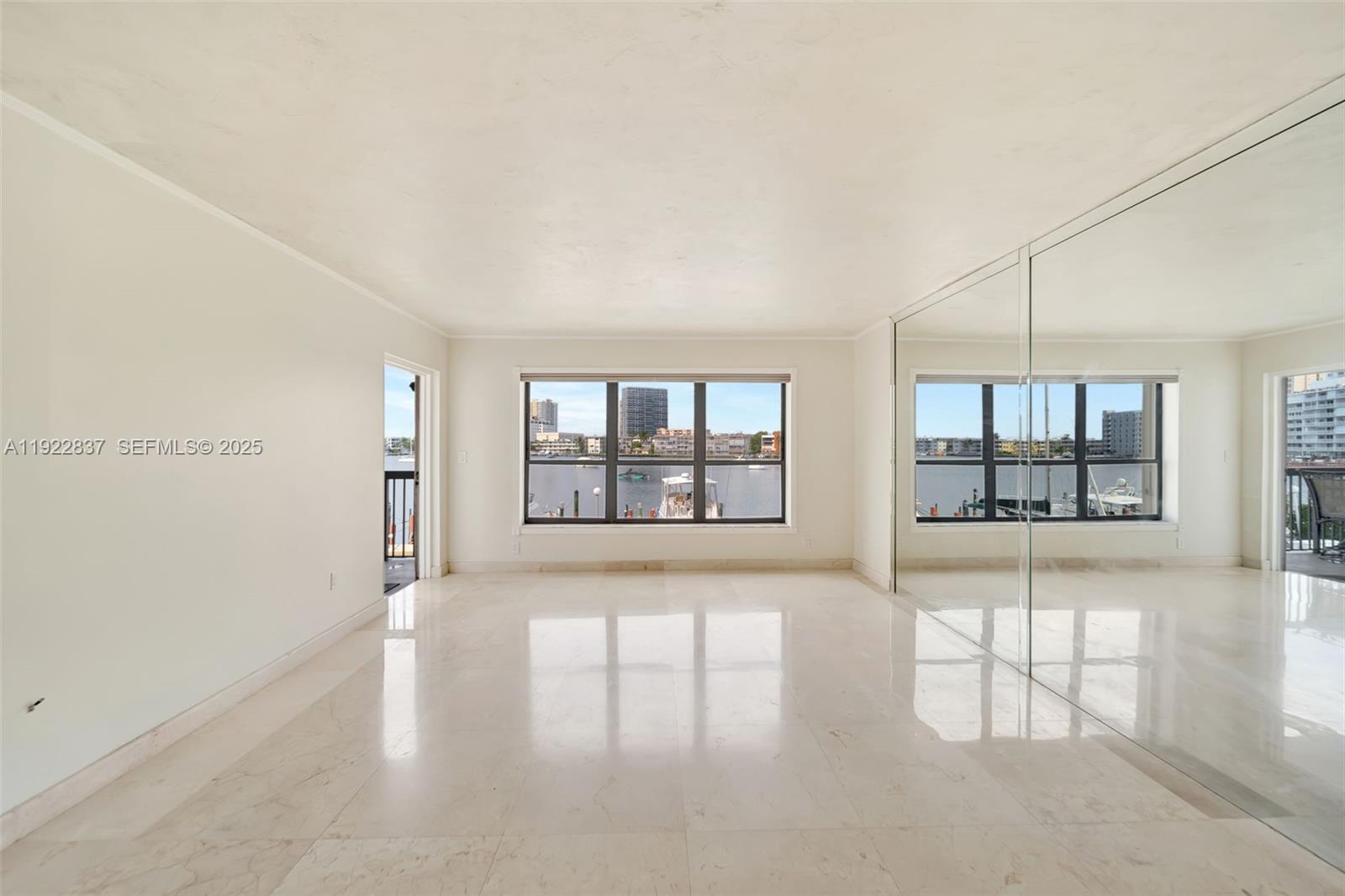 200 Golden Isles Dr 203