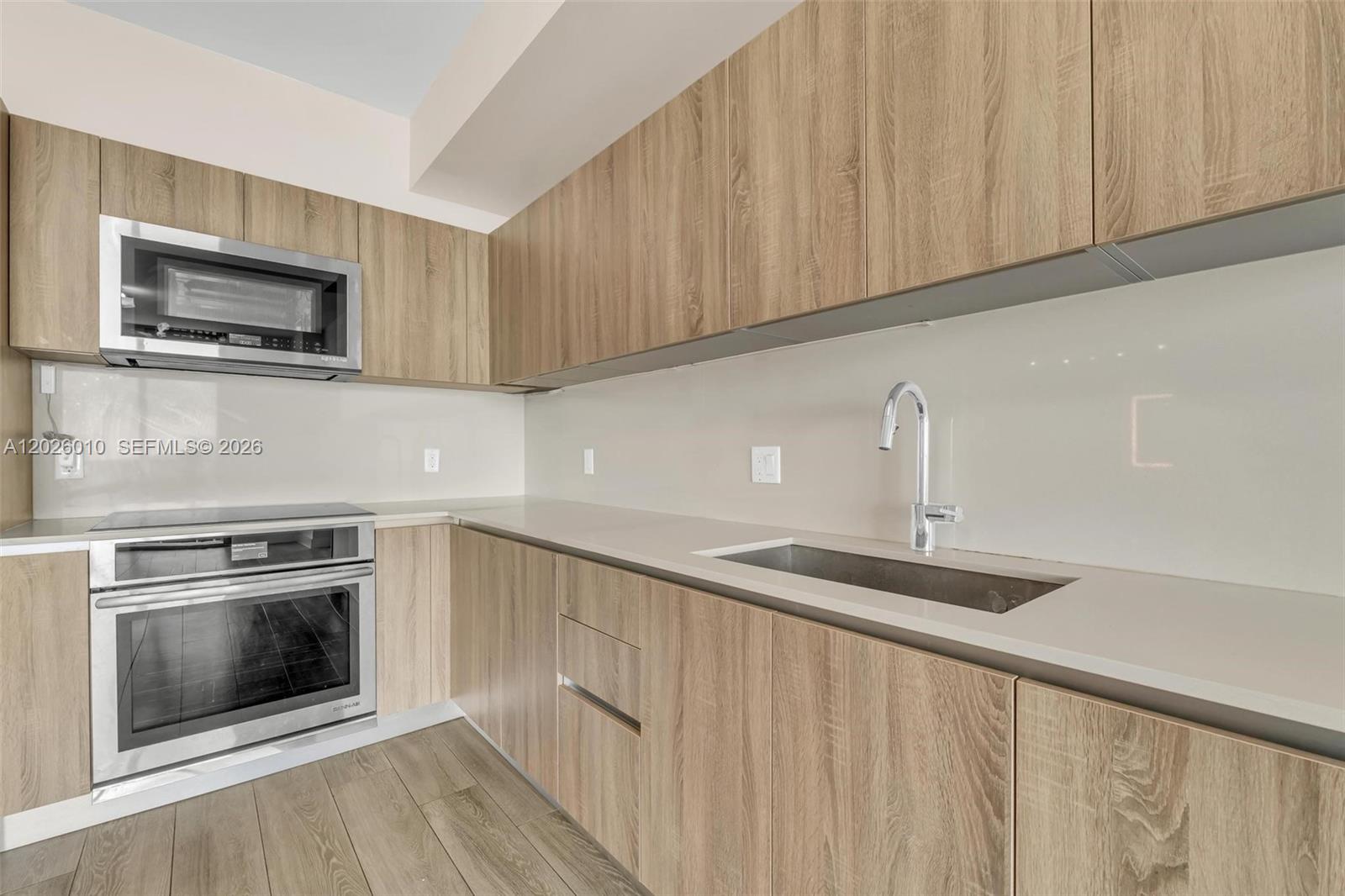 AVENTURA PARKSQUARE RESID - Residential